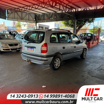 CHEVROLET Zafira 2.0 4P EXPRESSION FLEX AUTOMÁTICO