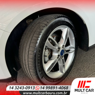 Focus Sedan 2.0 16V 4P SE POWERSHIFT FLEX
