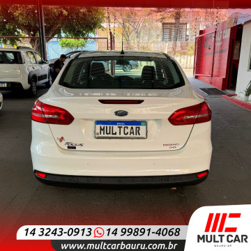 Focus Sedan 2.0 16V 4P SE POWERSHIFT FLEX