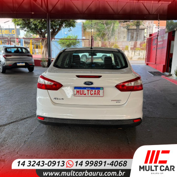 Focus Sedan 2.0 16V 4P SE POWERSHIFT FLEX