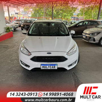 Focus Sedan 2.0 16V 4P SE POWERSHIFT FLEX
