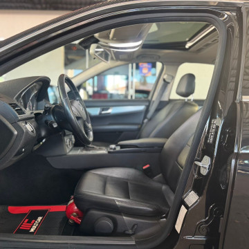 MERCEDES-BENZ C 200 1.8 16V 4P CGI AVANTGARDE AUTOMÁTICO