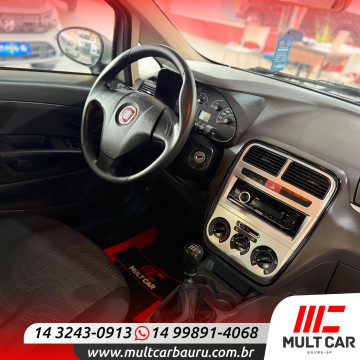 FIAT Punto 1.4 4P ATTRACTIVE FLEX