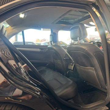 MERCEDES-BENZ C 200 1.8 16V 4P CGI AVANTGARDE AUTOMÁTICO