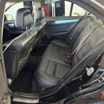 MERCEDES-BENZ C 200 1.8 16V 4P CGI AVANTGARDE AUTOMÁTICO