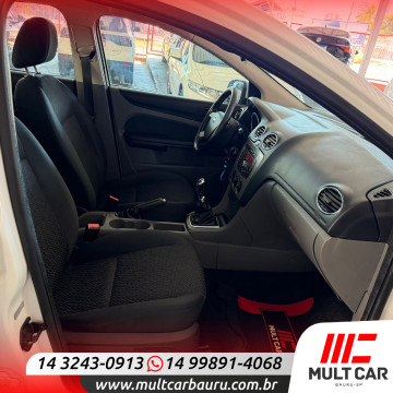 FORD Focus Hatch 1.6 4P GLX FLEX