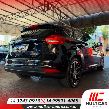 FORD Focus Hatch 2.0 16V 4P FLEX TITANIUM AUTOMÁTICO