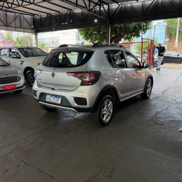 RENAULT Stepway 1.6 16V 4P FLEX ZEN