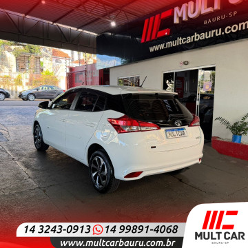 TOYOTA Yaris Hatch 1.5 16V 4P FLEX XL MULTIDRIVE AUTOMÁTICO CVT