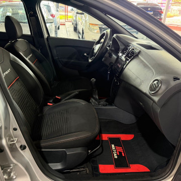 RENAULT Stepway 1.6 16V 4P FLEX ZEN