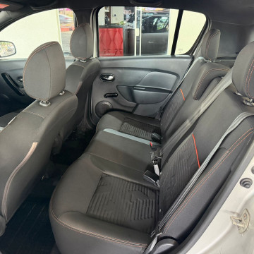 RENAULT Stepway 1.6 16V 4P FLEX ZEN