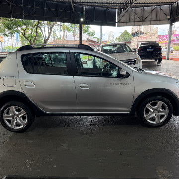 RENAULT Stepway 1.6 16V 4P FLEX ZEN