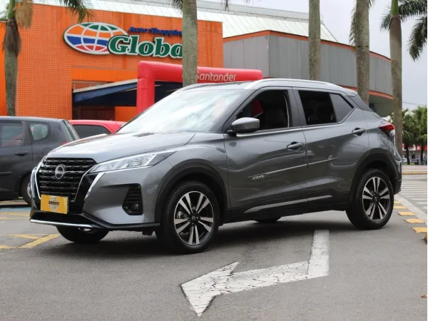 KICKS PLAY 1.6 16V ADVANCE PLUS