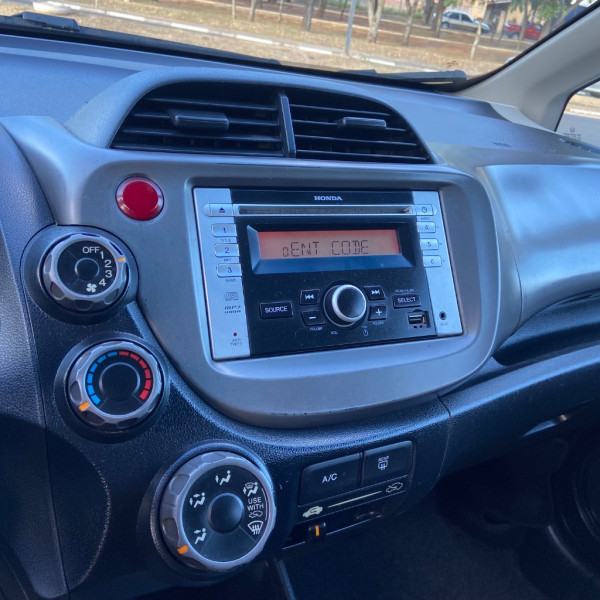 Fit LX 1.4/ 1.4 FLEX 8V/16V 5P AUT.