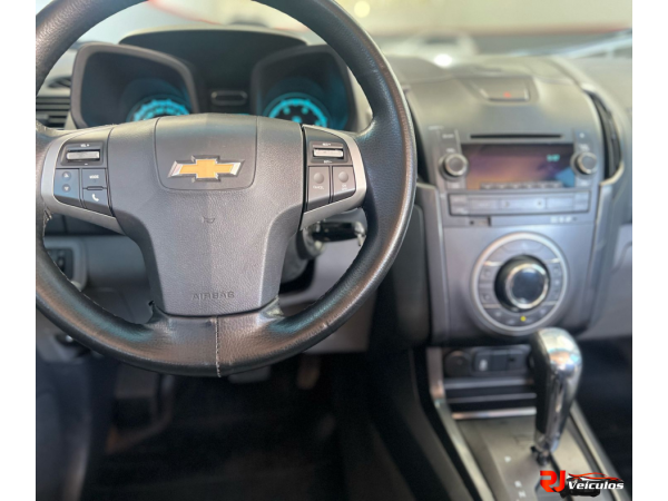 CHEVROLET S10 2.8 16V LTZ CABINE DUPLA 4X4 TURBO DIESEL AUTOMÁTICO