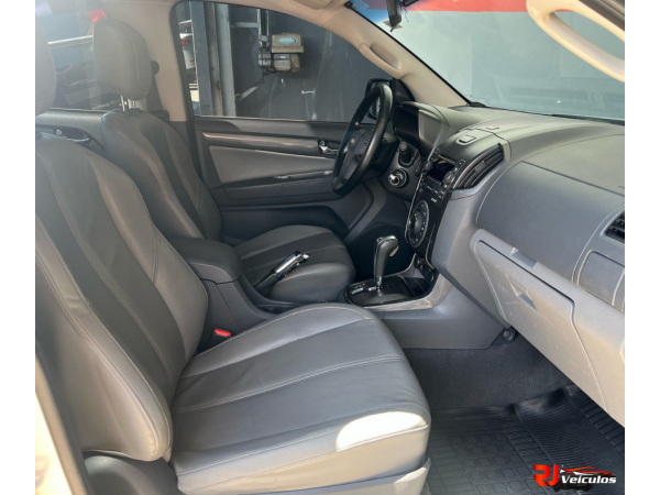 CHEVROLET S10 2.8 16V LTZ CABINE DUPLA 4X4 TURBO DIESEL AUTOMÁTICO