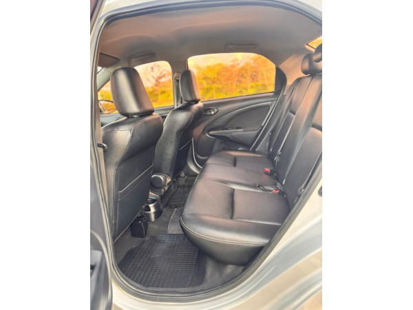 TOYOTA Etios Sedan 1.5 16V 4P FLEX XLS AUTOMÁTICO