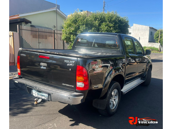TOYOTA Hilux Caminhonete 2.7 16V 4P SRV CABINE DUPLA