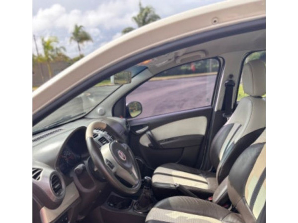 FIAT Siena 1.6 16V 4P ESSENCE FLEX