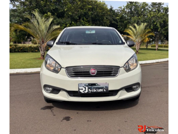 Siena 1.6 16V 4P ESSENCE FLEX