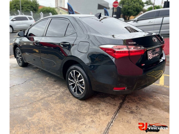 TOYOTA Corolla 1.8 16V 4P GLI FLEX AUTOMÁTICO
