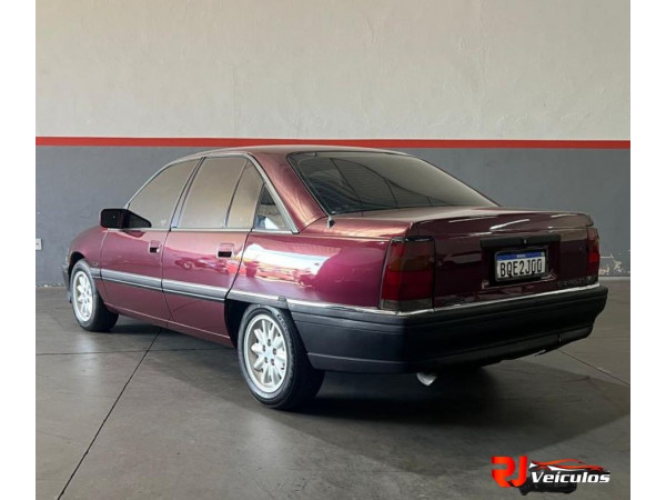 CHEVROLET Omega 2.0 4P GLS