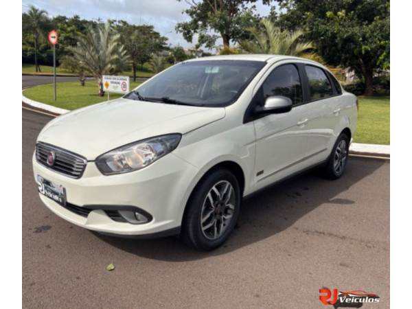 FIAT Siena 1.6 16V 4P ESSENCE FLEX