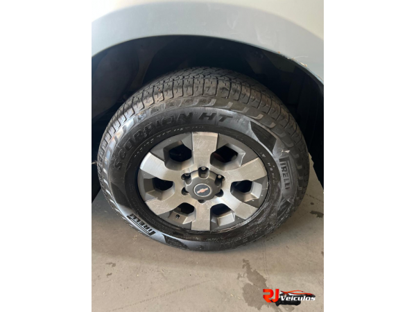 CHEVROLET S10 2.8 16V LTZ CABINE DUPLA 4X4 TURBO DIESEL AUTOMÁTICO