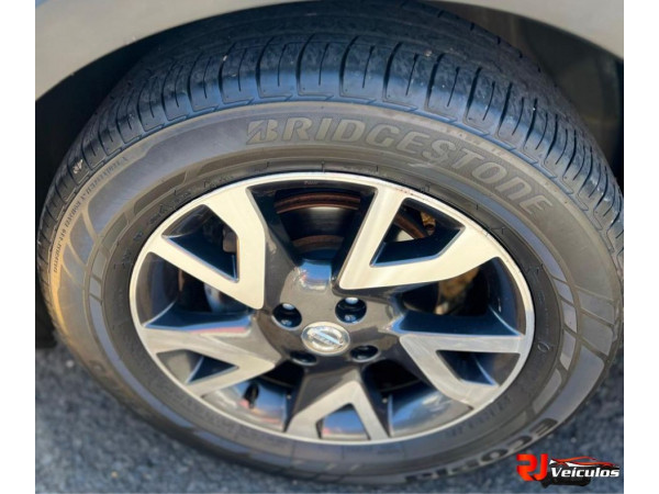 NISSAN Kicks 1.6 16V 4P FLEX SV LIMITED X-TRONIC AUTOMÁTICO CVT