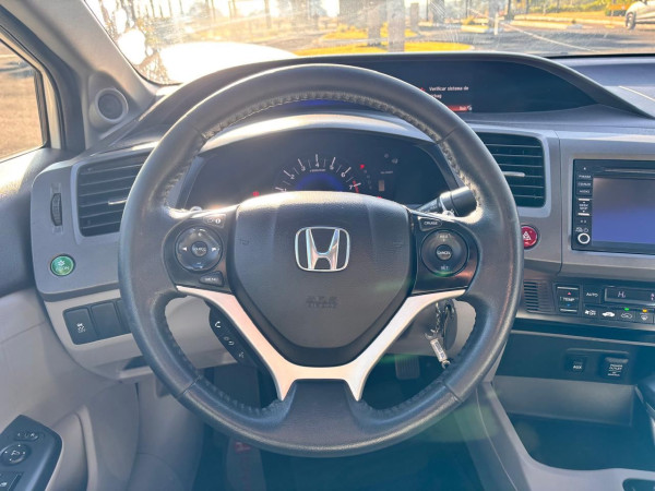 HONDA Civic 1.8 16V 4P FLEX EXS AUTOMÁTICO