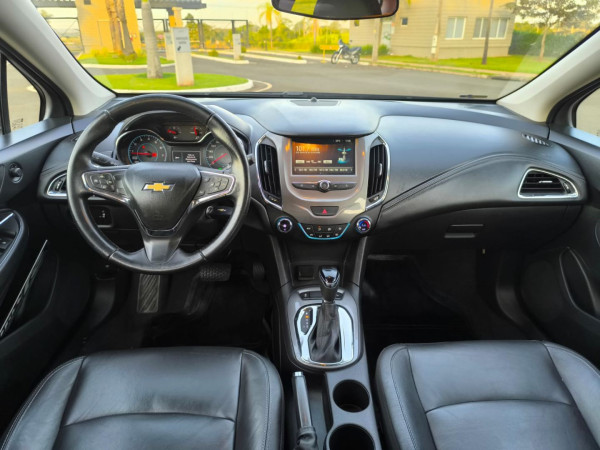CHEVROLET Cruze Hatch 1.4 16V 4P LT TURBO FLEX AUTOMÁTICO