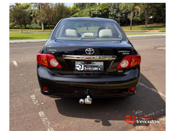 TOYOTA Corolla 2.0 16V 4P ALTIS FLEX AUTOMÁTICO