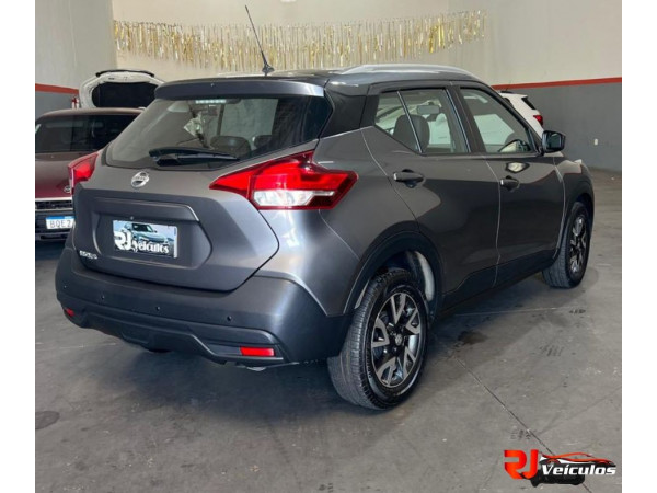 NISSAN Kicks 1.6 16V 4P FLEX SV LIMITED X-TRONIC AUTOMÁTICO CVT