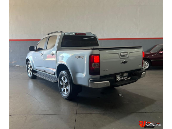 CHEVROLET S10 2.8 16V LTZ CABINE DUPLA 4X4 TURBO DIESEL AUTOMÁTICO