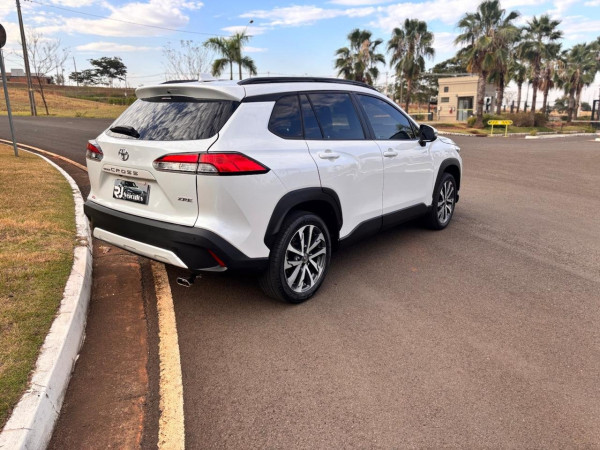 TOYOTA Corolla Cross 2.0 16V 4P FLEX VVT-IE XRE DIRECT SHIFT AUTOMÁTICO CVT