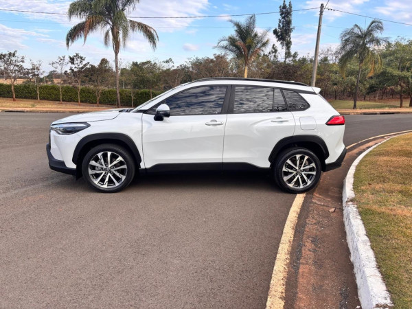 TOYOTA Corolla Cross 2.0 16V 4P FLEX VVT-IE XRE DIRECT SHIFT AUTOMÁTICO CVT