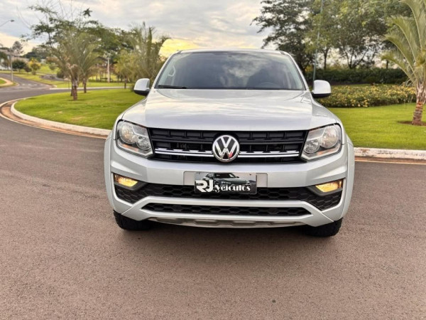 Amarok 2.0 16V 4X4 CABINE DUPLA COMFORTLINE TURBO INTERCOOLER AUTOMÁTICO