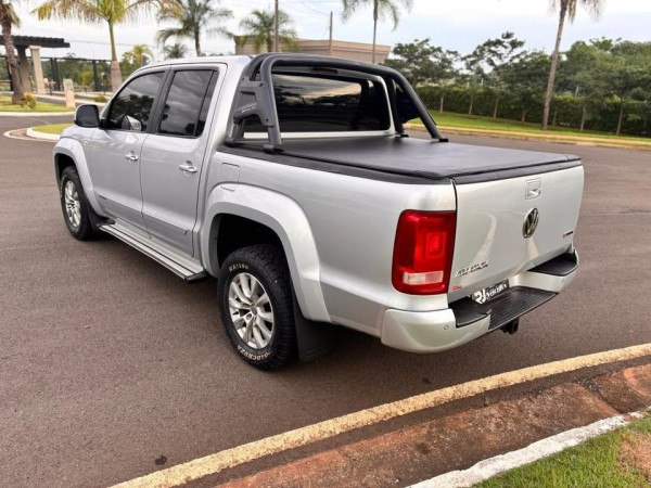VOLKSWAGEN Amarok 2.0 16V 4X4 CABINE DUPLA COMFORTLINE TURBO INTERCOOLER AUTOMÁTICO