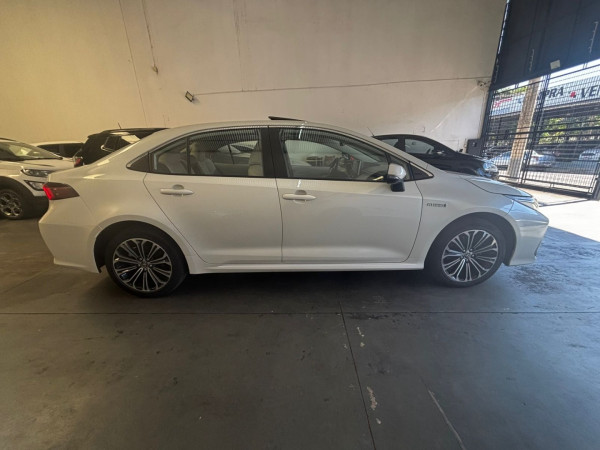 TOYOTA Corolla 1.8 16V 4P FLEX HÍBRIDO ALTIS AUTOMÁTICO CVT