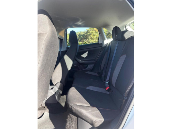 VOLKSWAGEN Polo Hatch 1.0 4P MPI TRACK