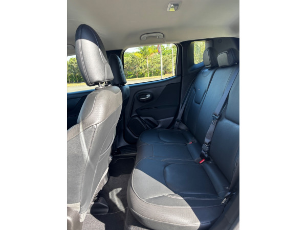 JEEP Renegade 1.3 16V 4P FLEX T270 SPORT TURBO AUTOMÁTICO