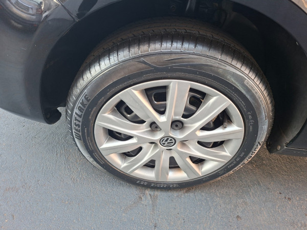 VOLKSWAGEN Fox 1.6 4P TREND FLEX