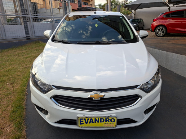 CHEVROLET Onix Hatch 1.4 4P FLEX LT