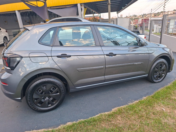 VOLKSWAGEN Polo Hatch 1.0 4P MPI TRACK