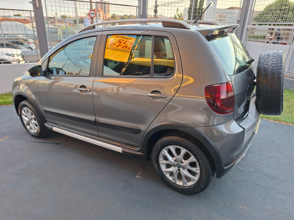 VOLKSWAGEN Crossfox 1.6 4P FLEX