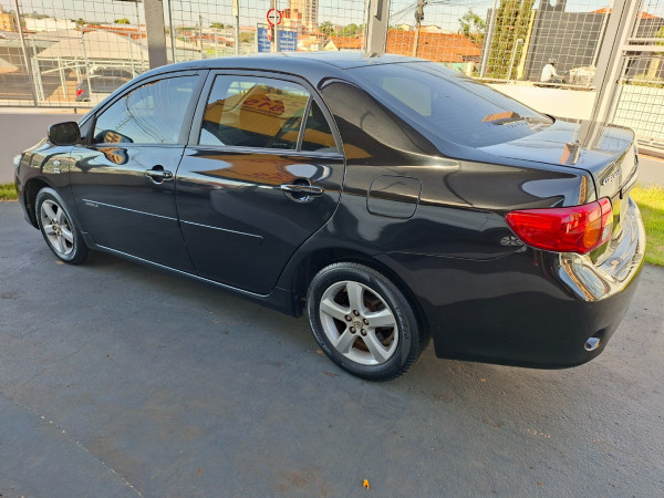 TOYOTA Corolla 1.8 16V 4P XLI FLEX