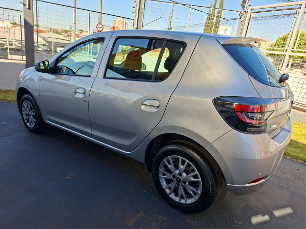 RENAULT Sandero 1.0 12V 4P SCE FLEX S EDITION