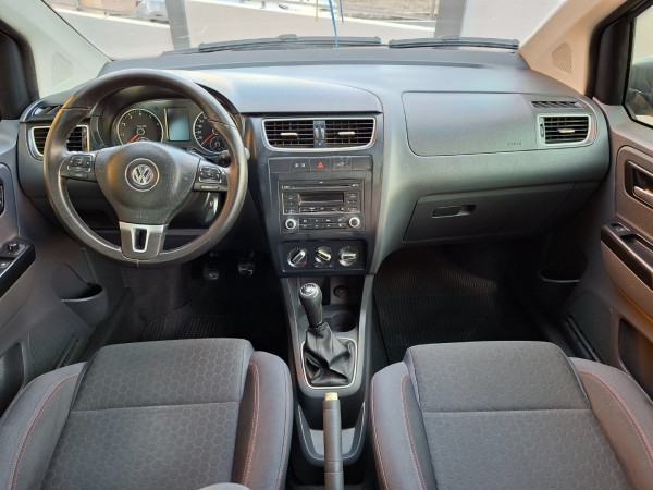 VOLKSWAGEN Crossfox 1.6 4P FLEX