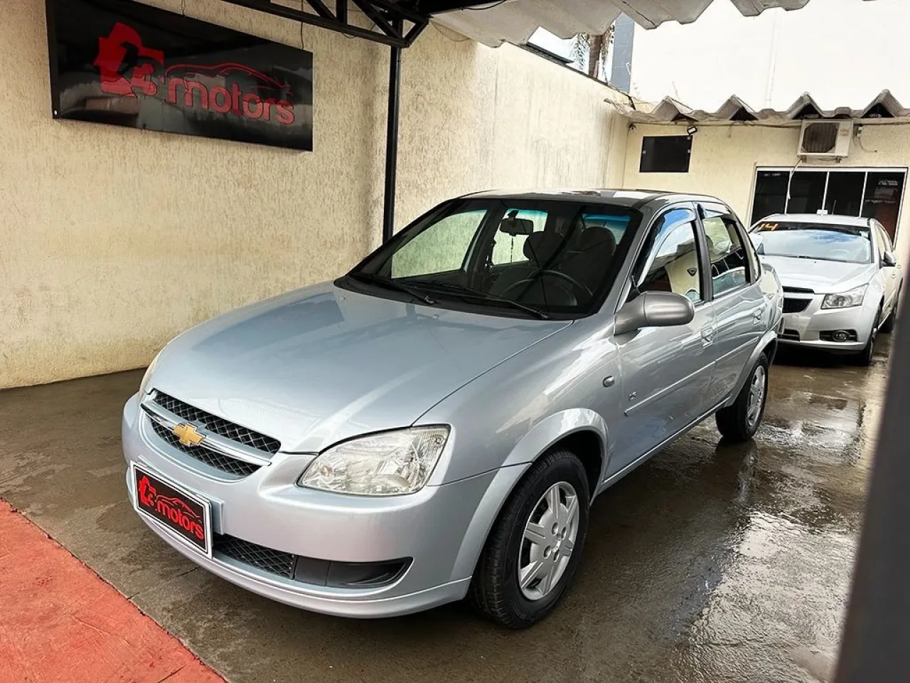 CLASSIC 1.0 MPFI LS 8V