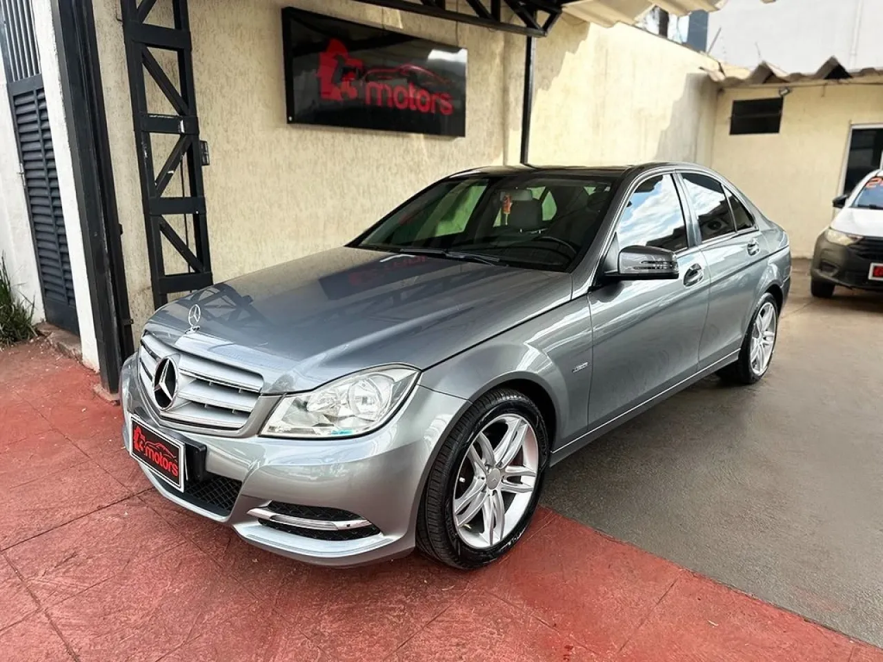 C 180 1.8 CGI CLASSIC 16V